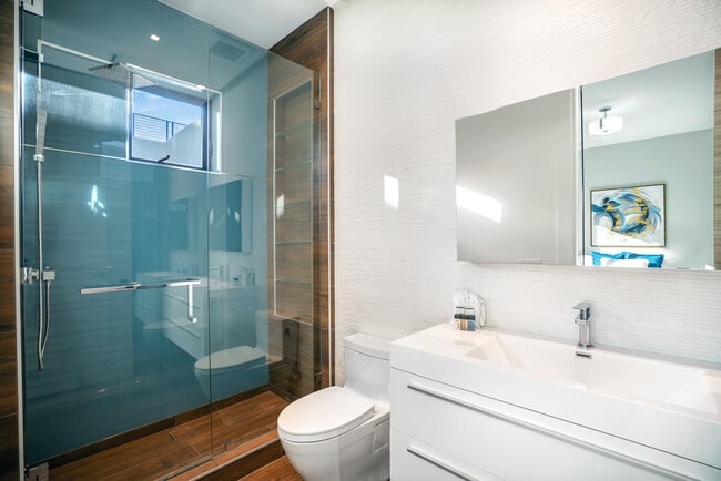 Floorplan - Luxury Listings