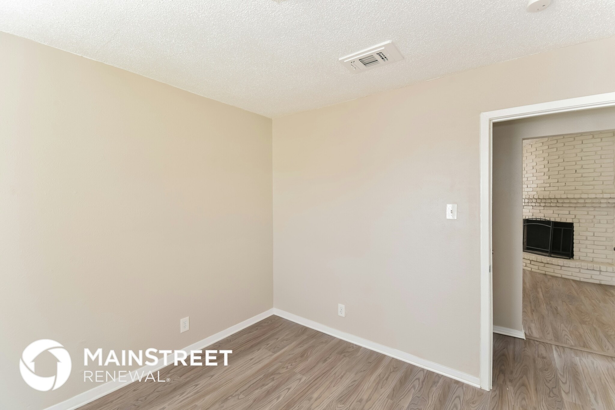 Building Photo - 6507 Ridge Cir Dr