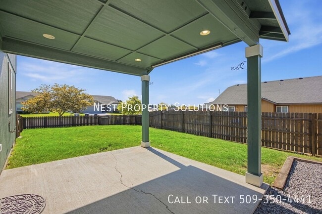 Building Photo - 800 S Hamilton Rd