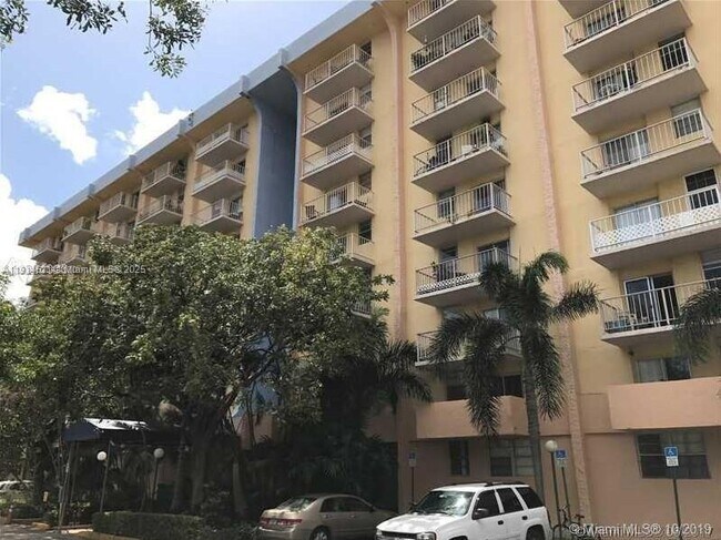 Building Photo - 801 NW 47th Ave