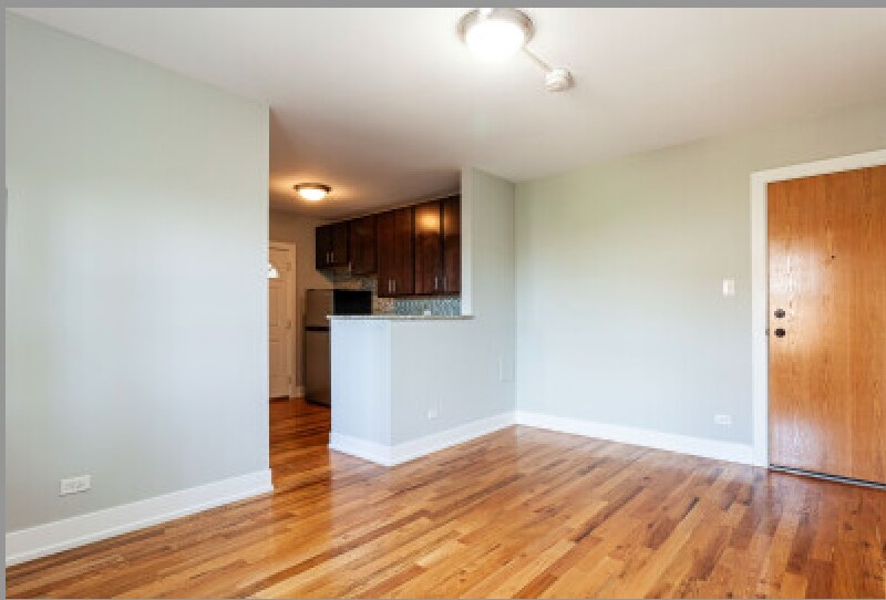 Building Photo - 2909 N Mildred Ave