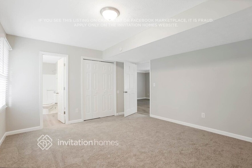 Building Photo - 964 Oak Moss Dr