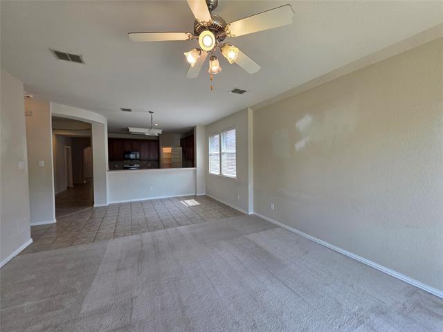 Building Photo - 6000 Mariposa Dr