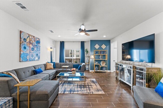Building Photo - 6804 Westview Dr