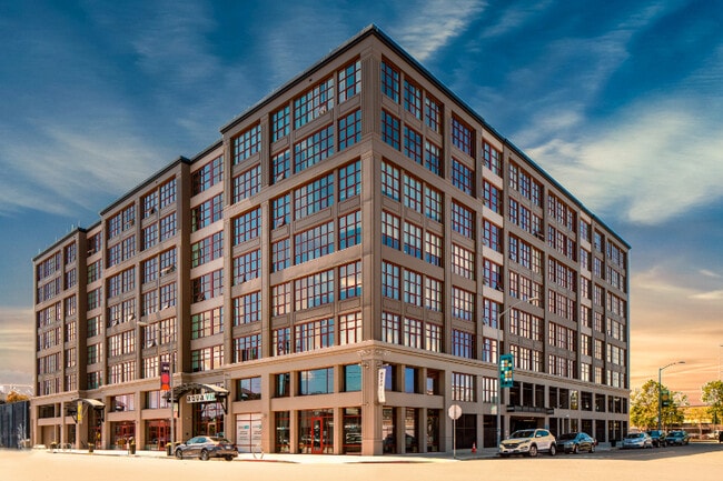 Building Photo - Aqua Via Apartments