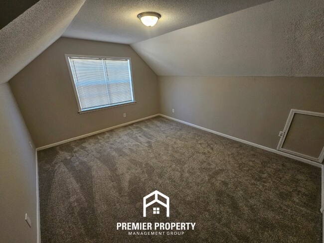 Building Photo - 3630 Tulip Tree Cove