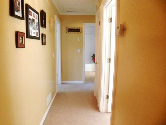 Building Photo - East Cobb with Finished Basement