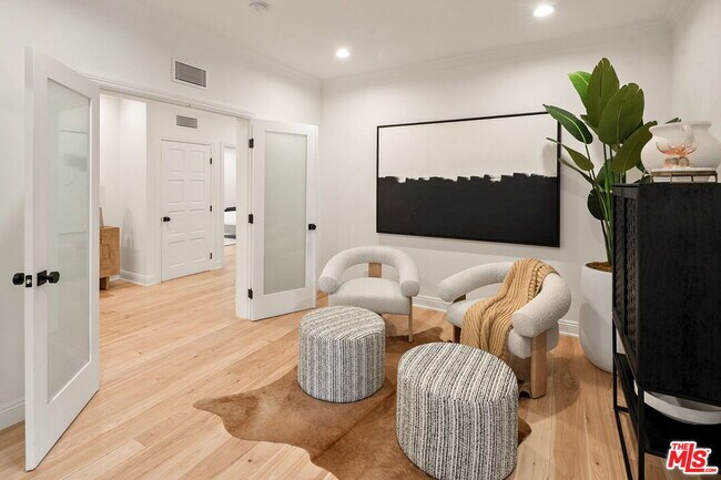 Building Photo - 280 Homewood Rd