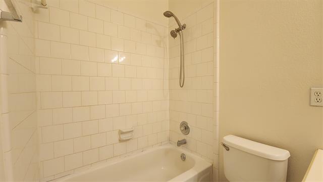 Building Photo - 205 Dorsett Ct