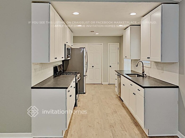 Building Photo - 3209 Meadowlark Ln NW