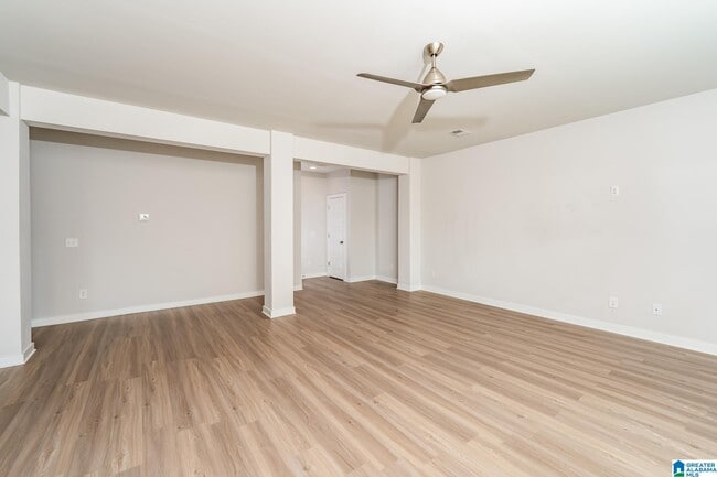 Building Photo - 9969 Hunter Pl