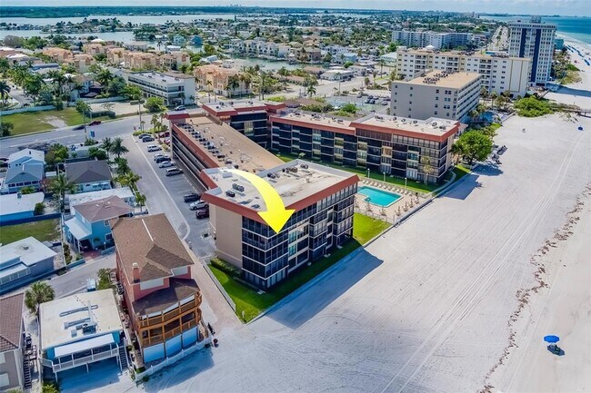 Building Photo - 17580 Gulf Blvd