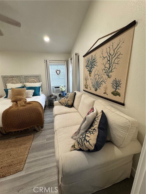 Building Photo - 21851 Newland St