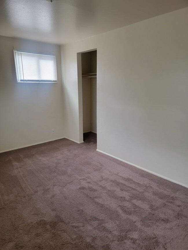 Building Photo - Cozy Rambler in Lakewood