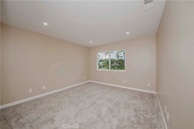 Building Photo - 5338 Chariton Ave