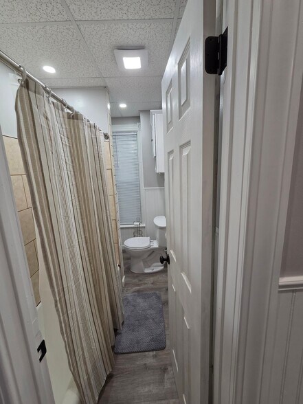 Building Photo - 58 Rensselaer Ave