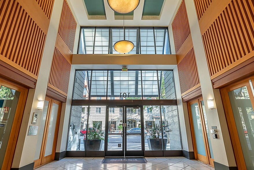 Building Photo - 101 San Fernando