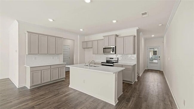 Building Photo - 317 Sound Cir