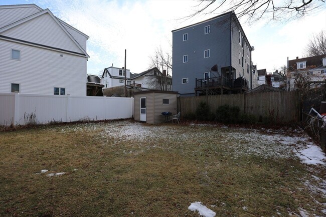 Building Photo - 6 Harriet St