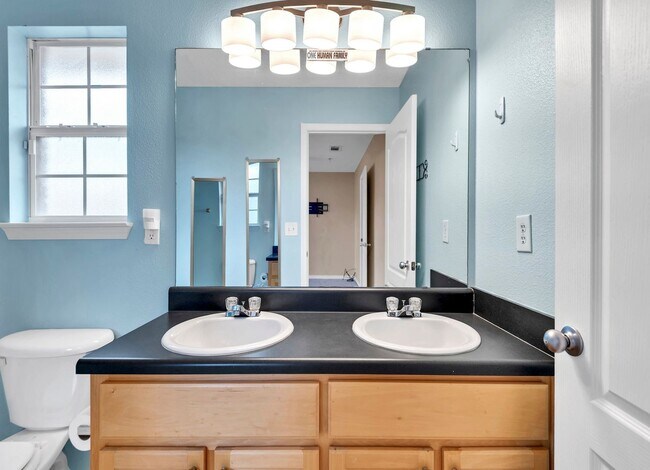 Building Photo - 8959 Gristmill Way