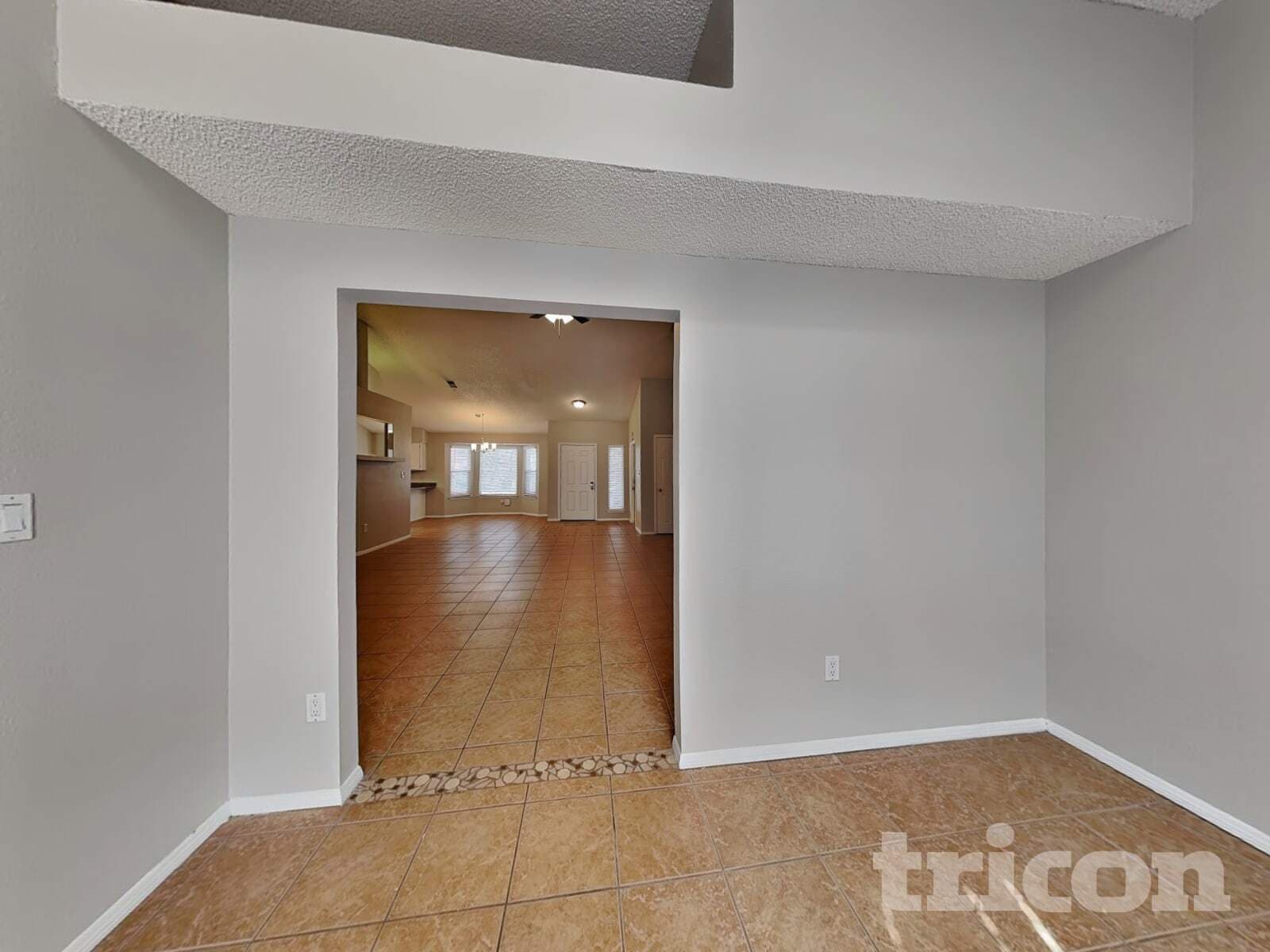 Building Photo - 6936 Sweetbriar Ave NW