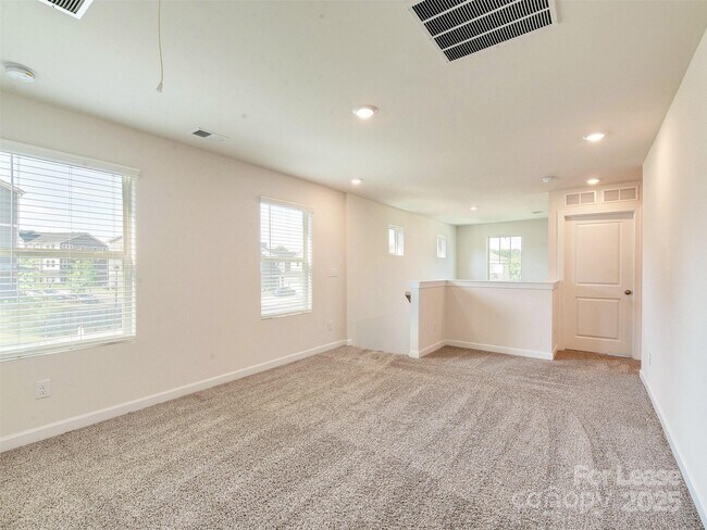 Building Photo - 2606 Arbor Loop Dr