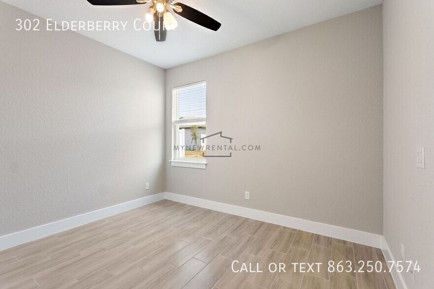 Building Photo - 302 Elderberry Ct