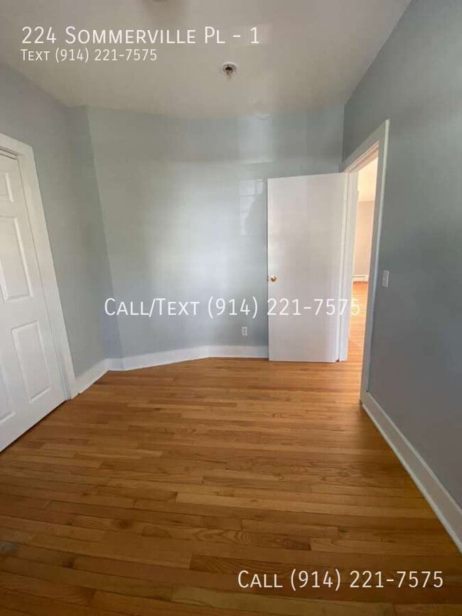 Building Photo - 224 Sommerville Pl