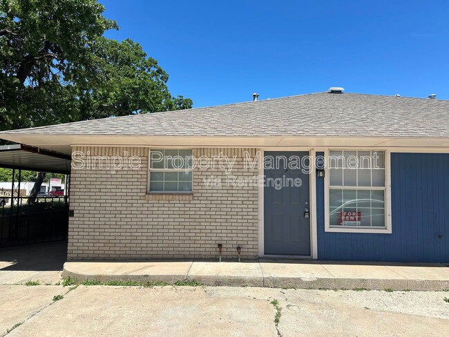 Building Photo - 5832 NW 31st Terrace