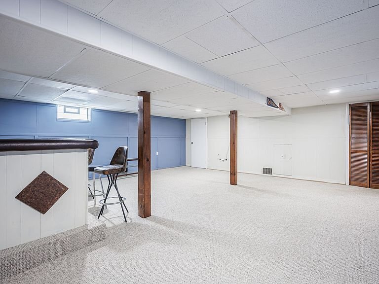 Building Photo - 43 Keating Dr