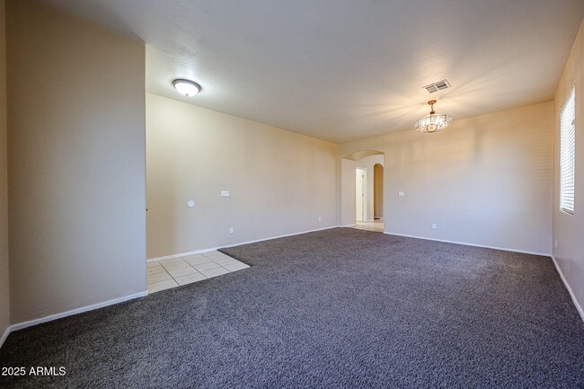 Building Photo - 44115 Askew Dr