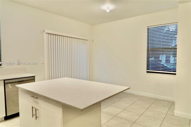 Building Photo - 11719 SW 246 Terrace