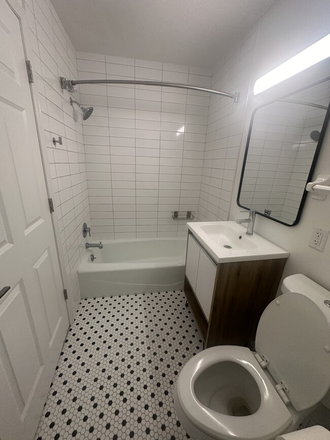 Bathroom - 1234 N Gammon Rd