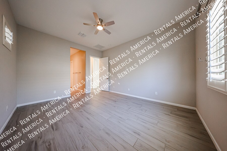 Building Photo - 248 E Desert Broom Dr