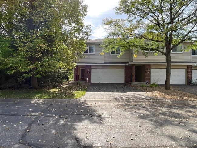Building Photo - 7414 Bolton Way
