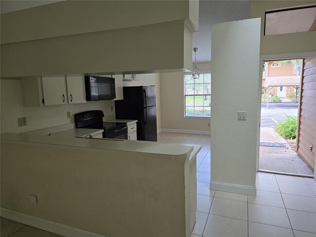 Building Photo - 5312 Rollinsford Ct