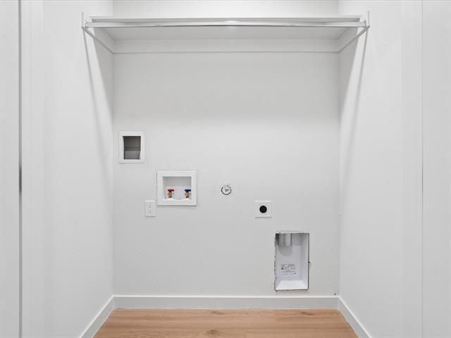 Building Photo - 5544 Ranchero Ln