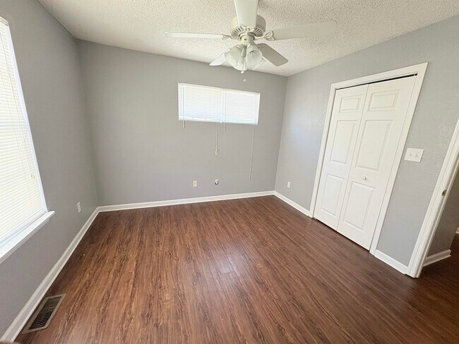Building Photo - 2486 Nugget Ln
