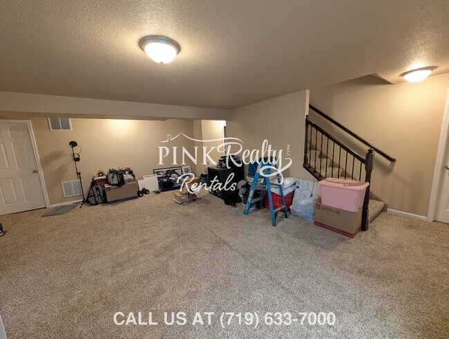 Building Photo - 8377 Freestar Way