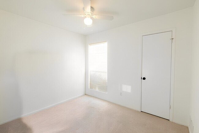 Building Photo - 1606 Gatlinburg Dr