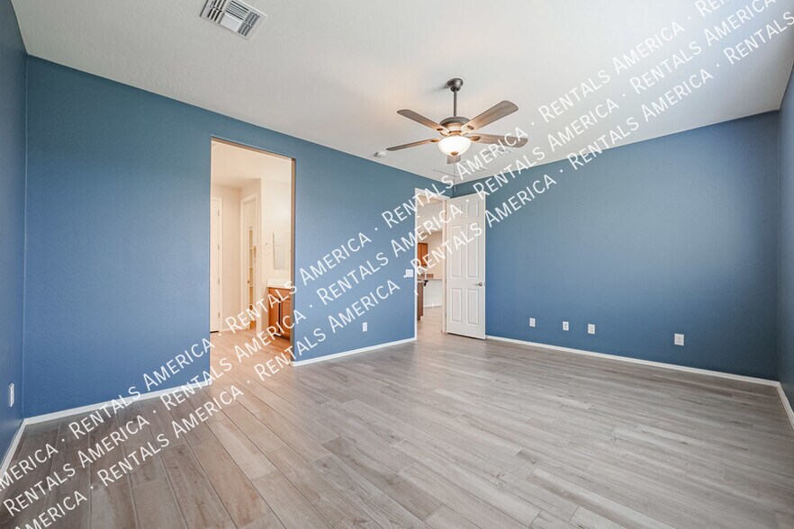 Building Photo - 18164 N Bell Pointe Blvd