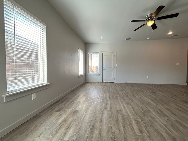 Building Photo - Beautiful 3/3 Home Located in North Lubbock