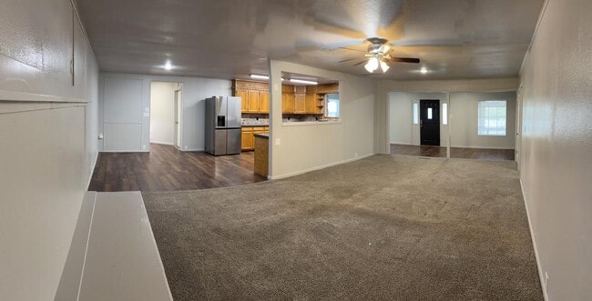 Building Photo - 17822 S Bryant Rd