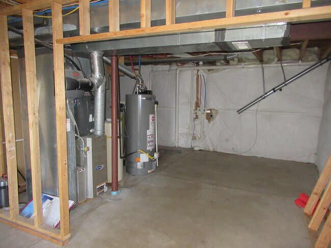Building Photo - 7601 Duck Hawk Pl