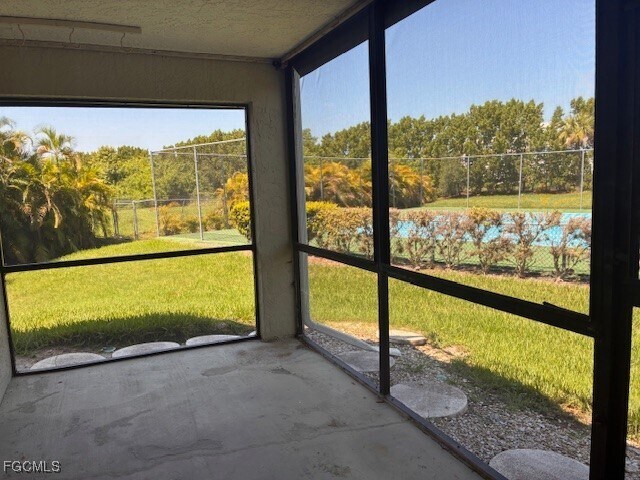 Building Photo - 17350 W Carnegie Cir