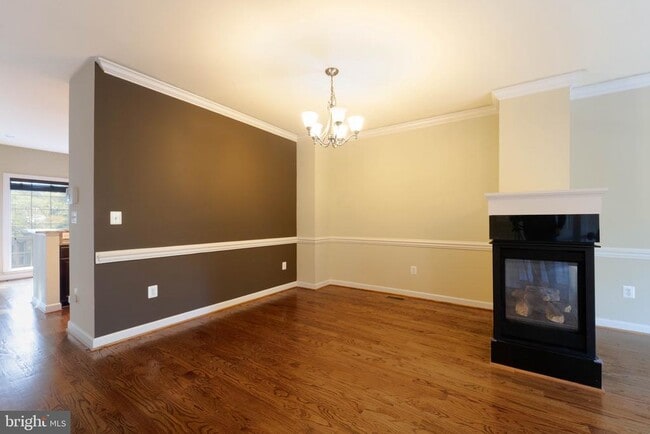 Building Photo - 14564 Riverwind Terrace