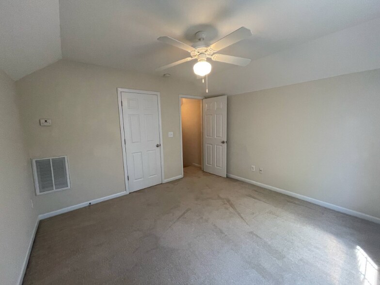 Building Photo - 170 Preston Green Dr