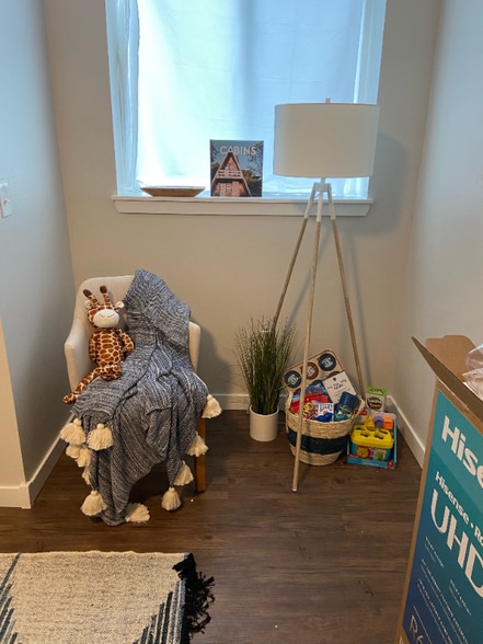 Building Photo - 200 Hickory St