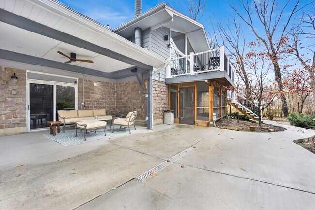 Building Photo - 3134 Scenicwood Ln
