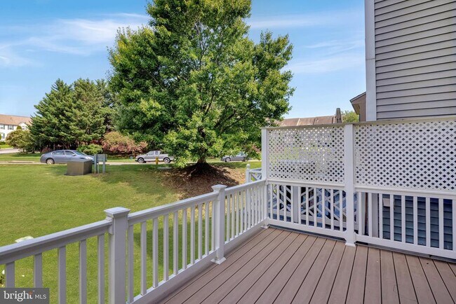 Building Photo - 12867 Mill House Ct